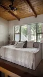 Charming cabin in pleasant Auberry close to Shaver Lake. A hidden treasure!