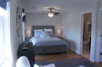 4-bedroom 3 Bath house with Master suite in charming Ortley Beach with Wi Fi, AC