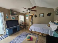 Vacation Cottage, beachy vibe, home away from home