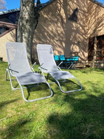 Warm and functional chalet, completely renovated Отели в г. Кюрьер