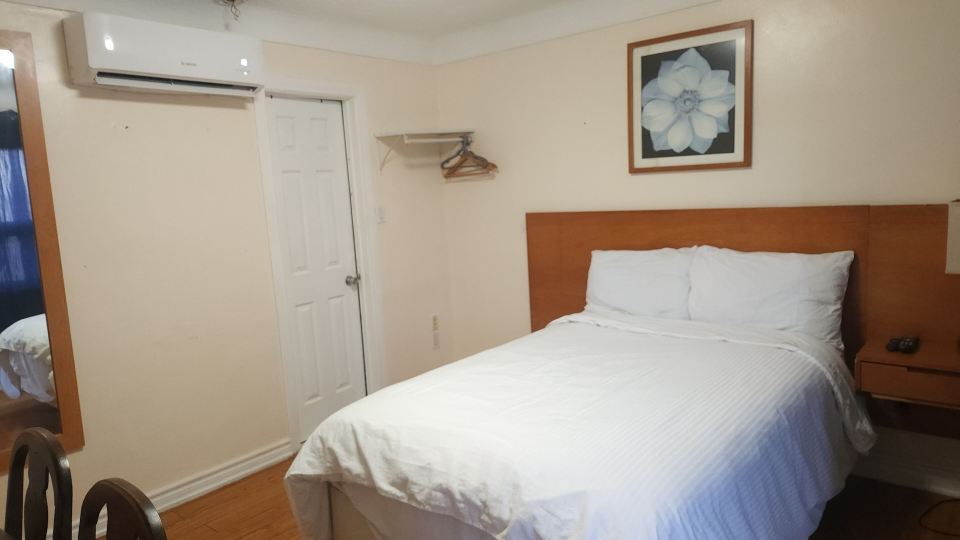 Niagara Inn