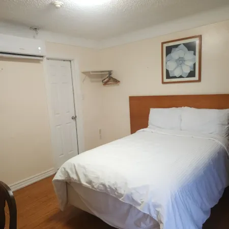 Niagara Inn