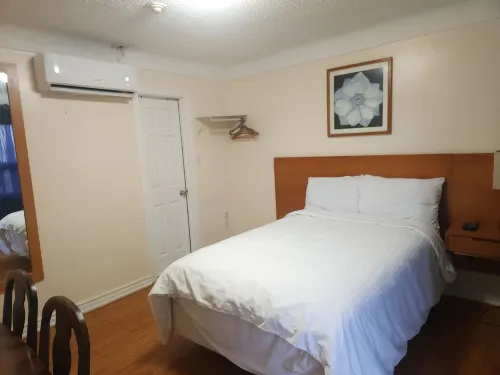 Niagara Inn