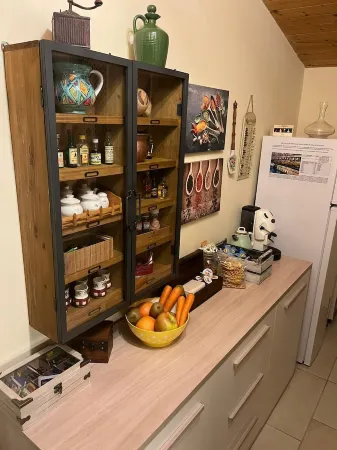 Galileo Holiday House. Nature and relaxation with sauna, swimming pool and pets allowed.