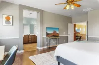 Main Floor King Room Plus 4 Bedroom Upstairs w/ Game Room & Heated Pool