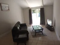 Relaxing Retreat Hotels in Ferry Pass