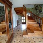 Maison Familiale Dans un Écrin de Verdure Hotels in Clugnat