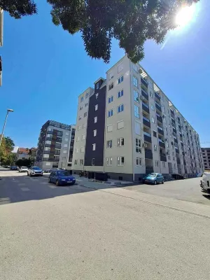 Charming 2-bedroom apartment in beautiful Skopje with AC, WiFi Hotels in Aerodrom