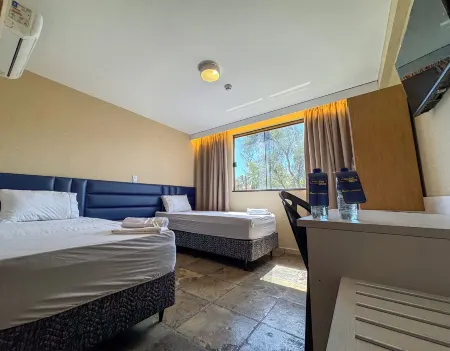 Pecém Hotel Отели в г. Сан-Гонсалу-ду-Амаранти