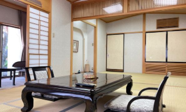 Seseragi-No-yu Sakuraya Sakuemon