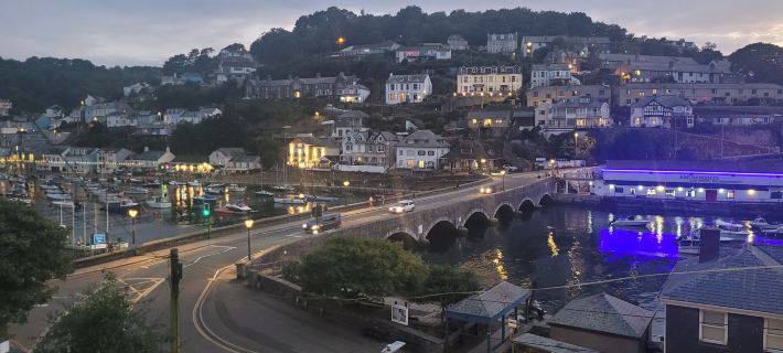 Seaside Escape at Looe Cottage Hotels in Looe
