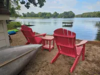 Cozy Lakeside Lodge w/Private Dock and Kids' Kayaks
