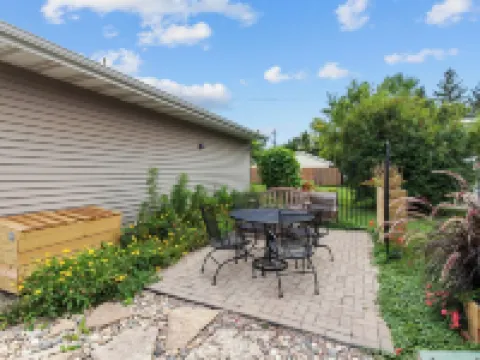 Steps from Downtown Hotels in Appleton