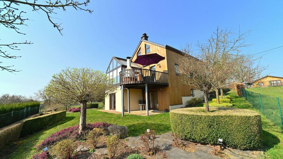Holiday Home in Noiseux with BBQ Terrace