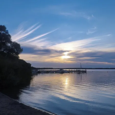 comfortable holiday house at lake Fleesen - 250m from water, Mediterranean ambie