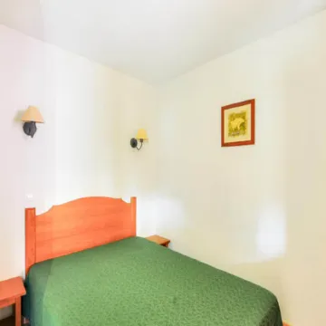 Apartment in Monflanquin by the Lake