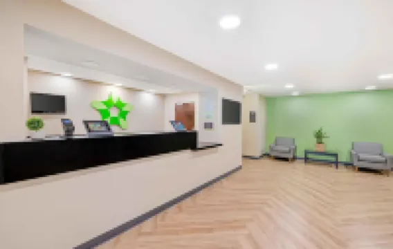 エクステンデット ステイ アメリカ スイーツ カールスバッド ビレッジ バイ ザ シー