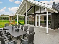 Luxury Pool Villa by Sea - By Traum Ferienwohnungen