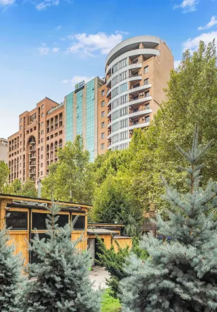 Smart Apartments on Buzand Street 97