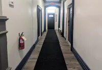 Sava apt rentals Hotels near Harrison Path Station