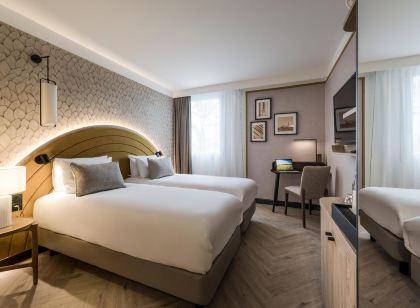 Mercure Chartres Est