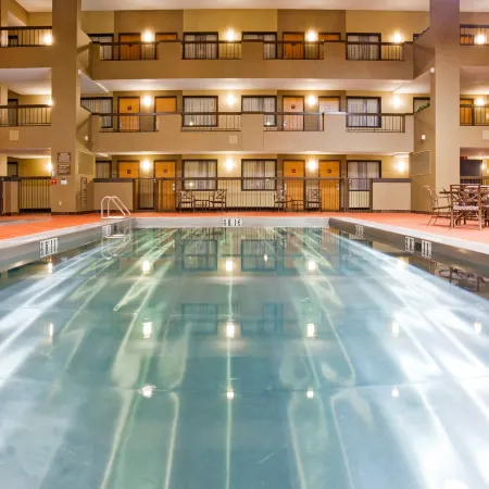 Holiday Inn & Suites DULUTH-DOWNTOWN by IHG
