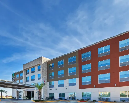 Holiday Inn Express & Suites BRENHAM SOUTH by IHG Hotels in Brenham