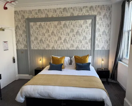 The Law Hotels in North Berwick