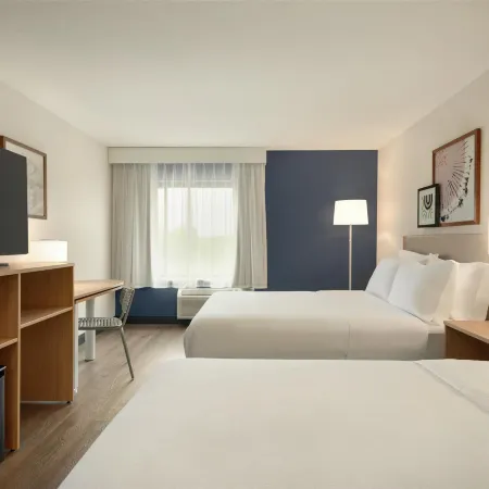 Spark by Hilton Woburn Boston