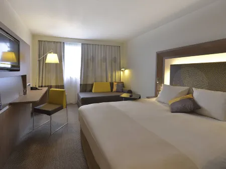 Novotel Clermont-Ferrand Отели в г. Лемпд