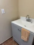 Salt Pool, cozy House near Downtown and International Airport