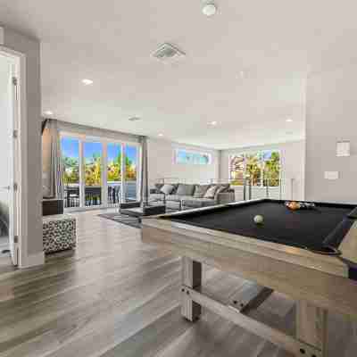 Reunion 210 Fitness & Recreational Facilities