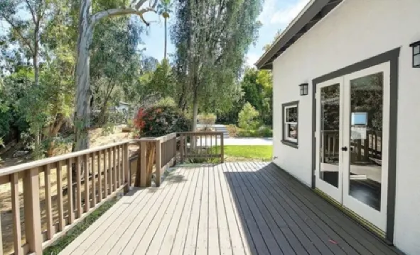 NEW! Private Guesthouse w/ shared pool & fire pit