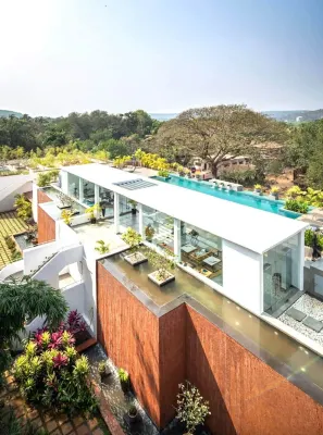 El Arbol - 03，位於內魯