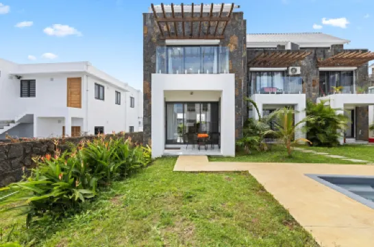 7 グリーンビレッジ のホテル