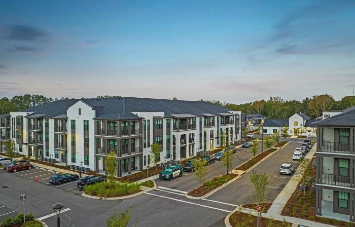 Landing Apartments - North Central Pensacola