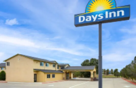 Days Inn by Wyndham Las Vegas NM