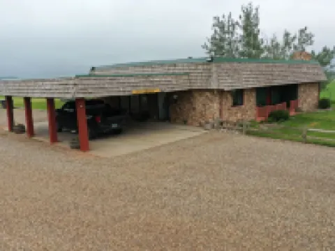 North Winds Lodge LLC Hotels in Bowman