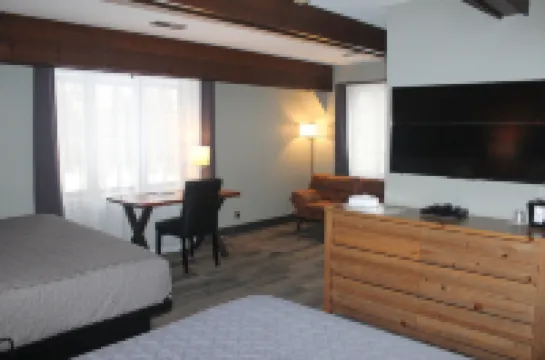 โรงแรมเดอะบริวเวอรีลอดจ์