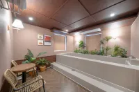 Grand Maison Baobab Hotel - 2-stjärniga