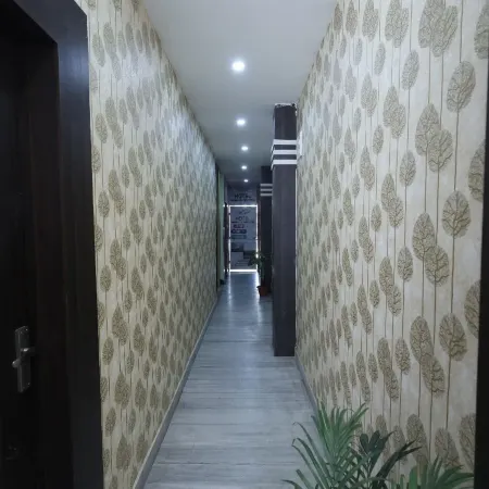 Hotel Magadh Crystal