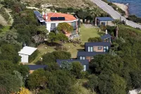 ซิลเวอร์ เบย์ คลับ เฮาส์