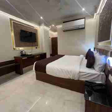 Hotel Sundaram Continental Rooms