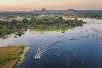 Kimberleyland Waterfront Holiday Park Hotels in Kununurra