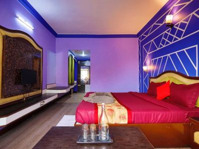 Hotel Sapphire Paradise
