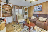 River, Trails & Wine! Extended Escape Near Mt Airy - 3 estrellas
