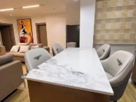 Black Space Reality Hotels in Mushin