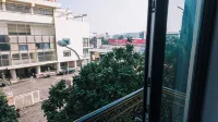 Golden Hotel Ha Noi - 2 stelle