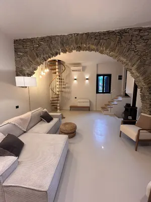 Villa Olive Mill Terra Rossa - Ocean View