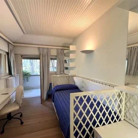Charming and Tastefully Furnished Villa Steps from the Sea